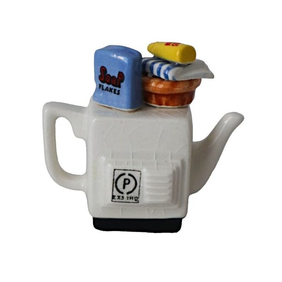 Cardew Miniature Washing Machine Teapot With Soap & Laundry Accessories Ceramic - Picture 3 of 7